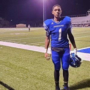 Meet your Posher, Lorie